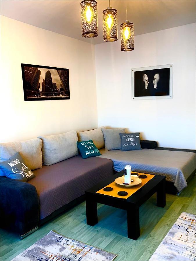 Apartman Danube Novi Sad Exterior foto