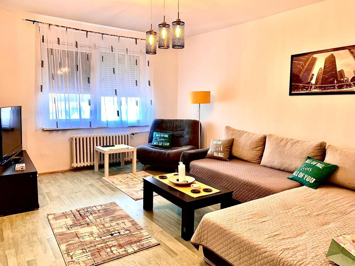 Apartman Danube Novi Sad Exterior foto